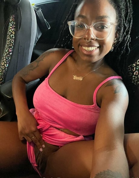 thecookieswirl onlyfans nude leaked