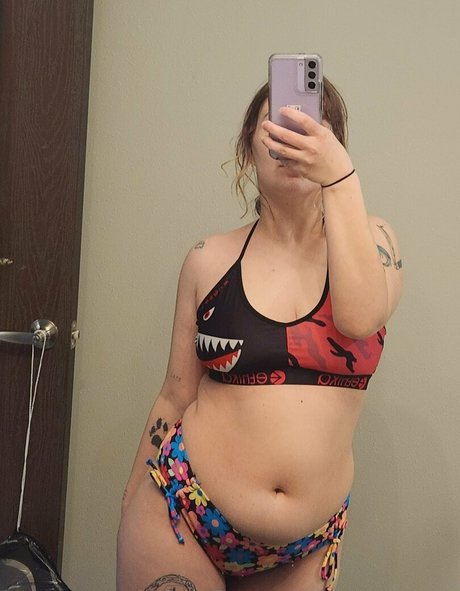 alaskacarter onlyfans nude tits