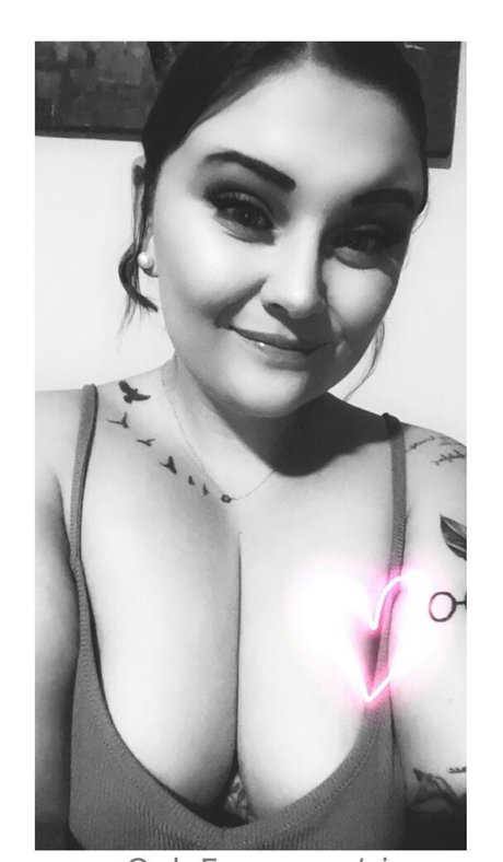 sjs xoxo leaked onlyfans pictures