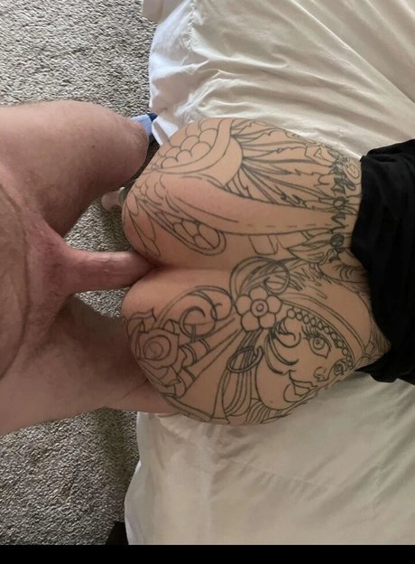 Missrayexo onlyfans pic