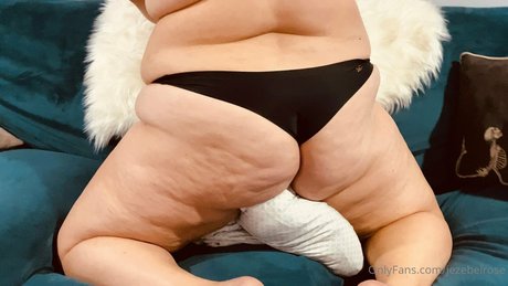 jezebelrose naked on onlyfans