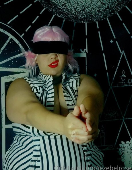 jezebelrose onlyfans photo