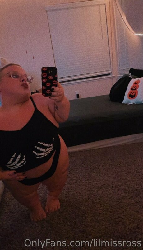 lilmissross onlyfans leaked naked