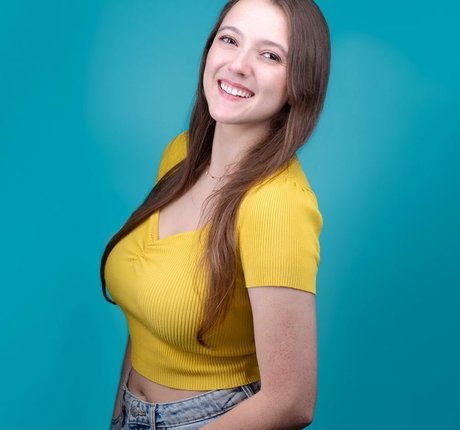 Charis Sellick Profile pic