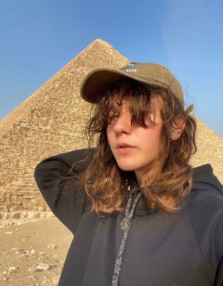 Mossy Barmales naked onlyfans pics