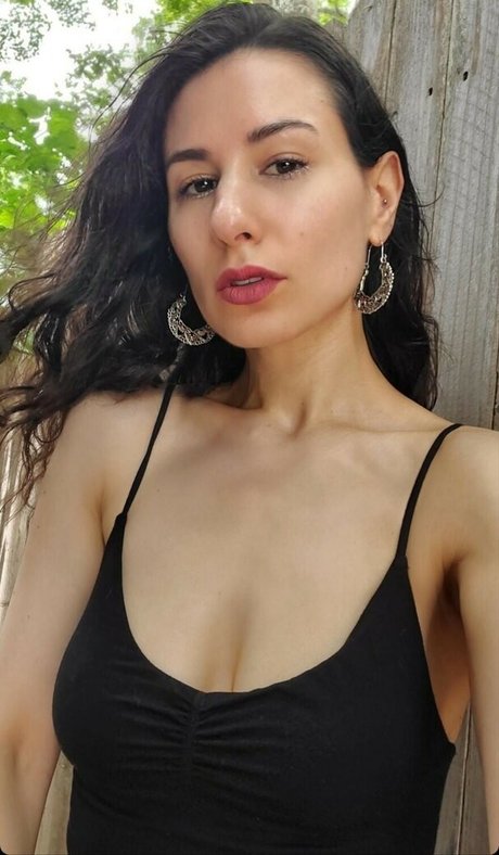 Zehava Glazier onlyfans archive