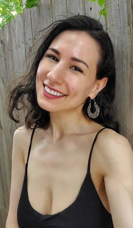 Zehava Glazier onlyfans leaked pics