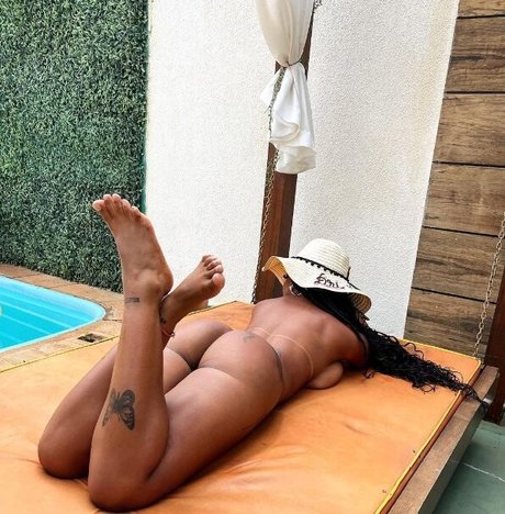 Preta Naja onlyfans model photos