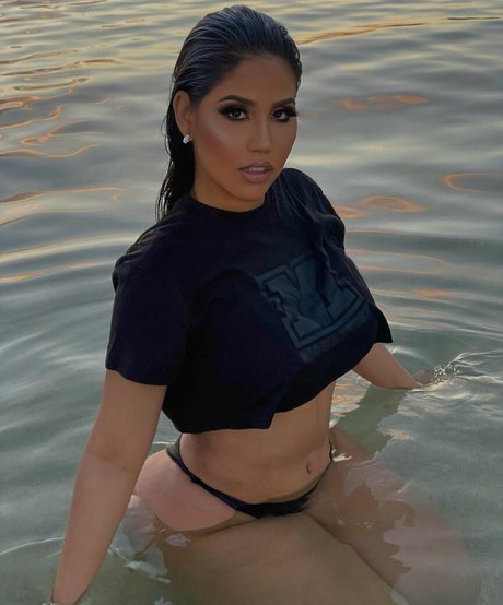 Oriana Falla onlyfans leaked dirtyship