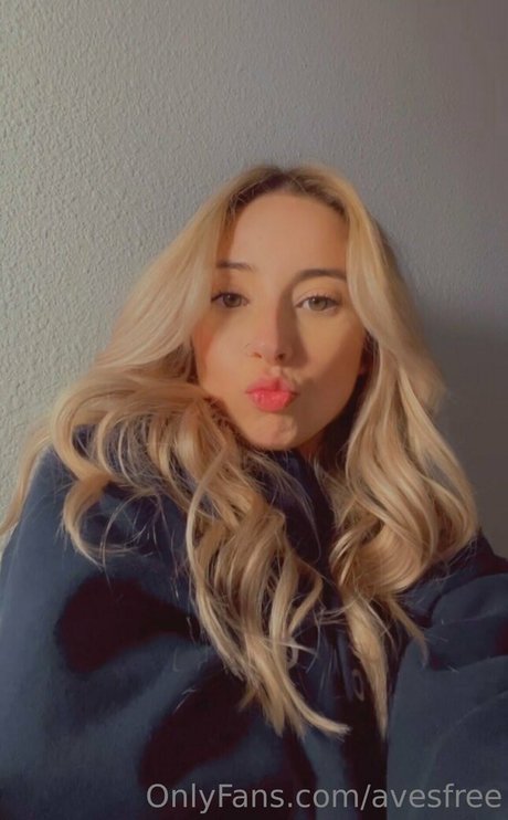 Avesfree leaked naked onlyfans