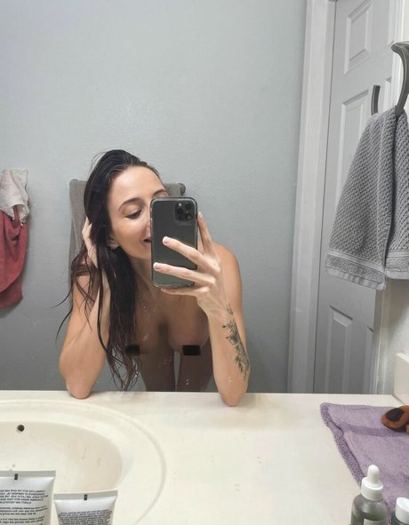 Avesfree onlyfans nudes leak