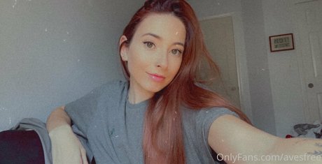 Avesfree nudes onlyfans leak