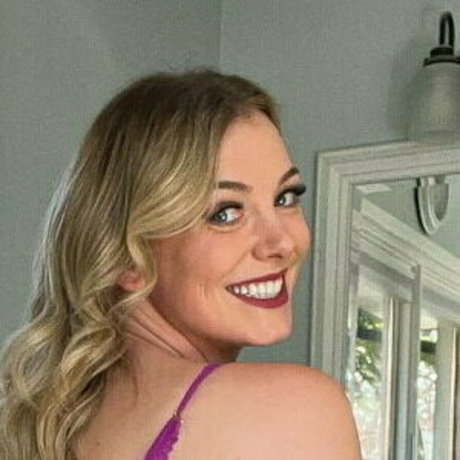 blondeblueeyedmoma onlyfans sex leaks