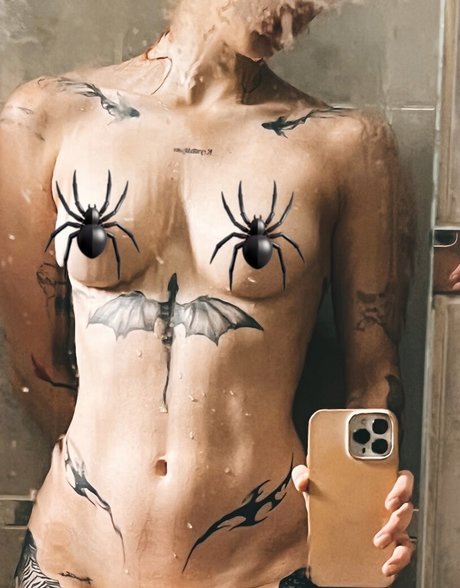 Emsloan onlyfans leaj