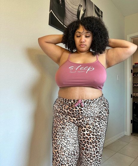 MizzMelons onlyfans pic