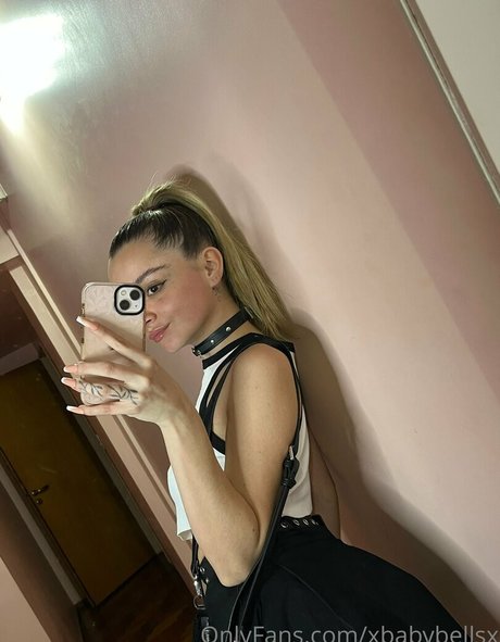 xbabybellsx onlyfans content