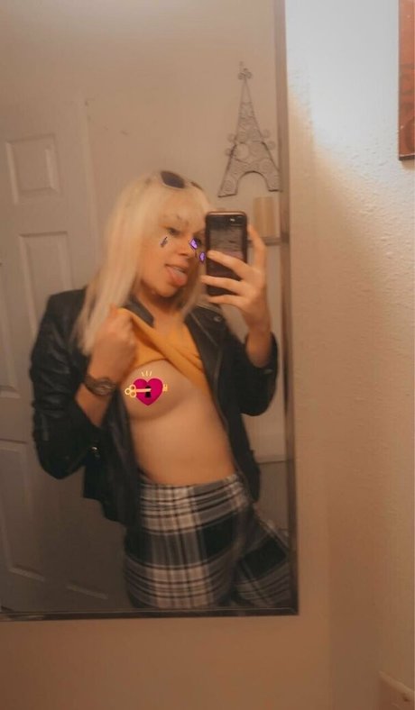 beautifulychaotic onlyfans naked leaks