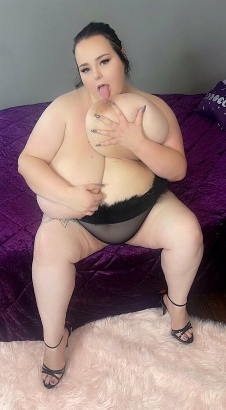 peytonthomasvip naked onlyfans leak