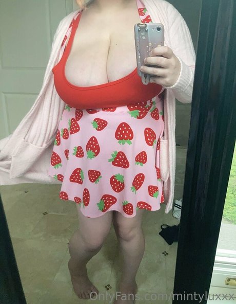 Mintyluxxx xxx onlyfans