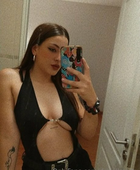 drakillmartu onlyfans hot