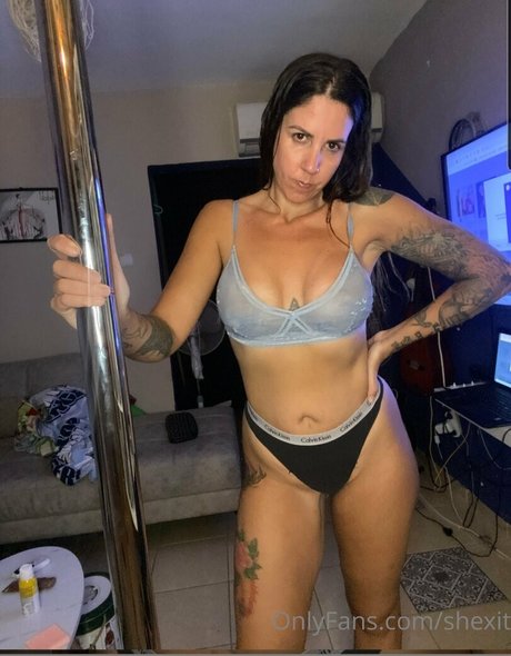 shexit onlyfans leaks naked