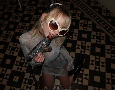 Lola Clark onlyfans photo