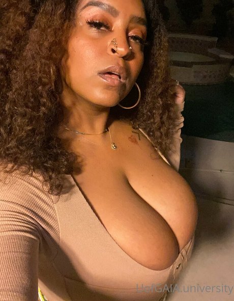 uofgaia onlyfans leaks naked