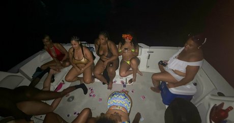 uofgaia onlyfans nude pics