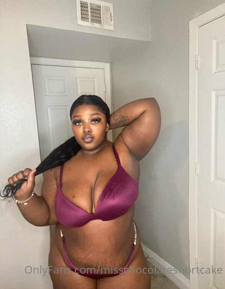 misschocolateshortcake xxx onlyfans