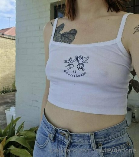 hayleyundone onlyfans posts