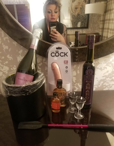 candy heart onlyfans striptease