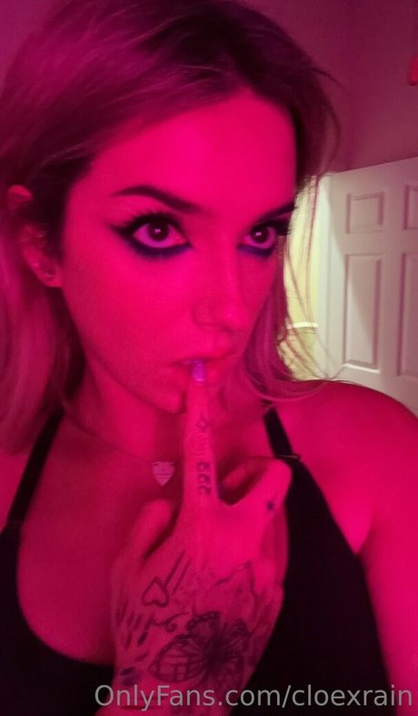 cloexrain onlyfans post