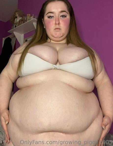 growing piggy1305 onlyfans naked pics
