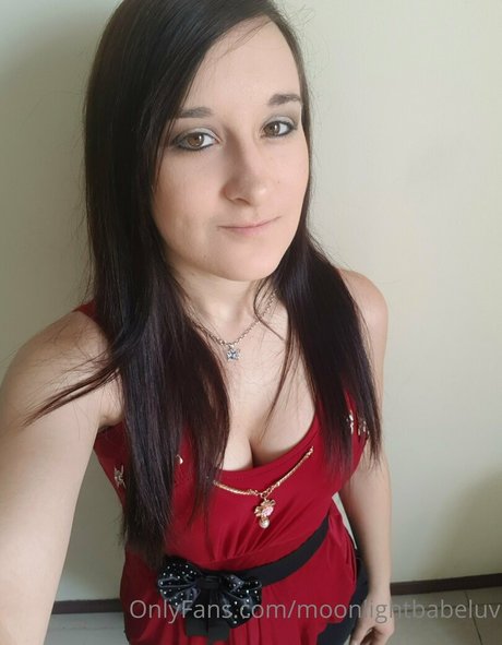 moonlightbabeluv only fans pictures