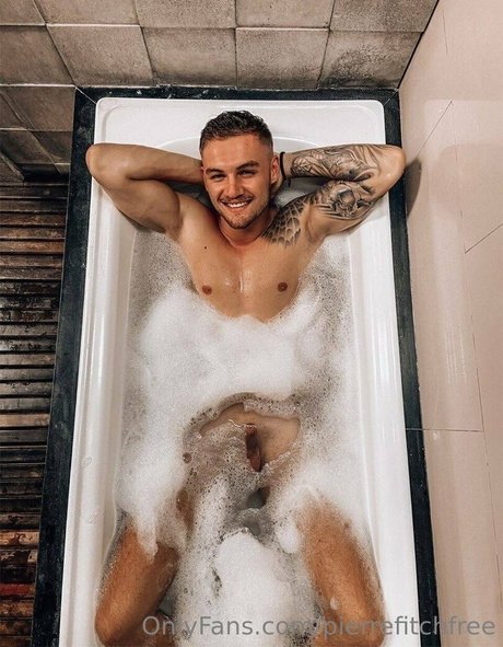 pierrefitchfree boobs onlyfans