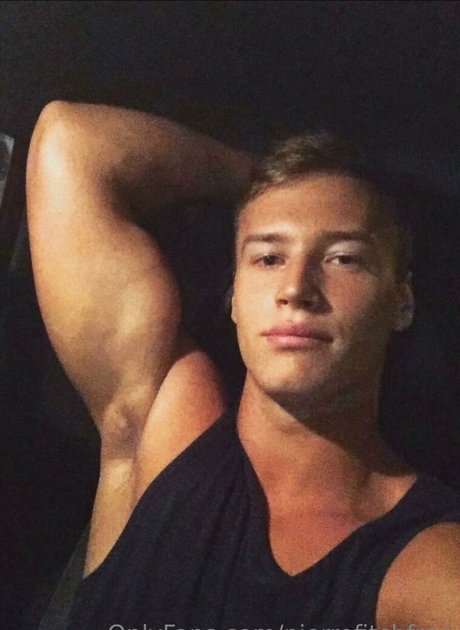 pierrefitchfree only fans nudes