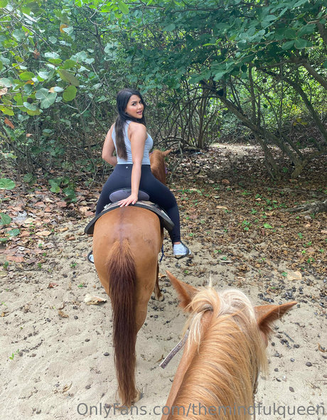 themindfulqueen onlyfans leak nude