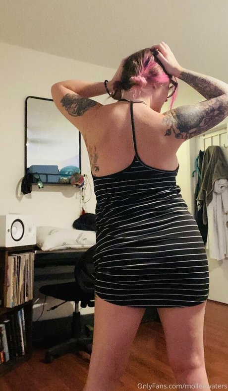 molleewaters onlyfans leak fuck