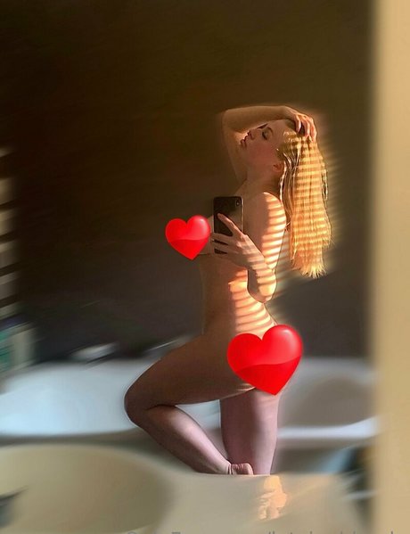 latvianblonde nude onlyfans leak