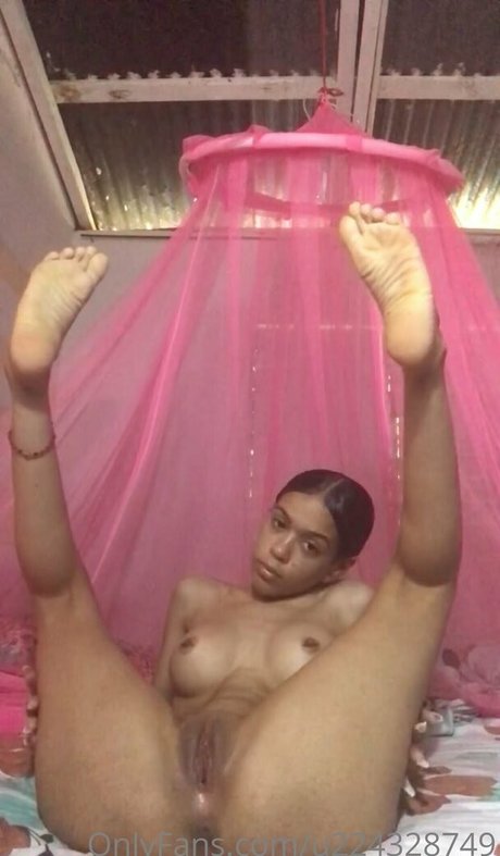 Meli 1019 is on onlyfans