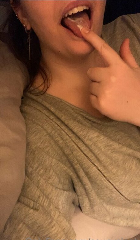 saucysloot naked only fans