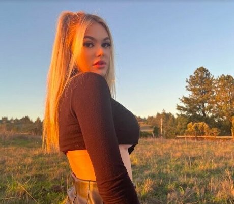 vedaathensfree only fans leaks porn