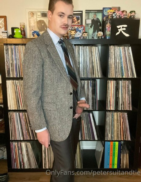 petersuitandtie onlyfans sex tape