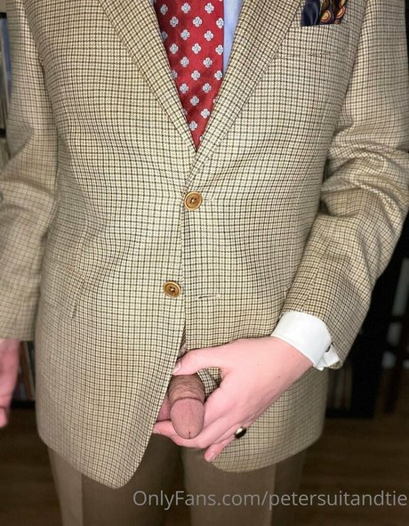 petersuitandtie onlyfans nudes leak