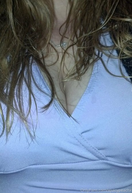 xjuicypeachx leaked only fans nudes