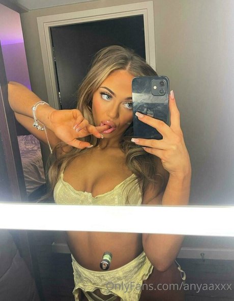 xlilanyaa onlyfans pic