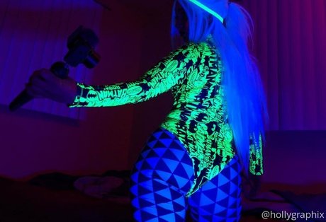 hollygraphix onlyfans hot