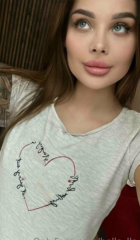 bella lla Profile pic