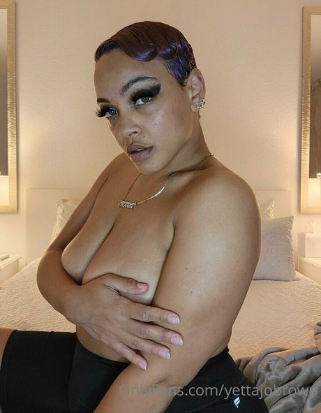 yettajobrown onlyfans nude pictures