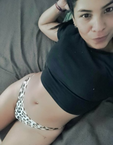 bellahotbrunette onlyfans leaked sex